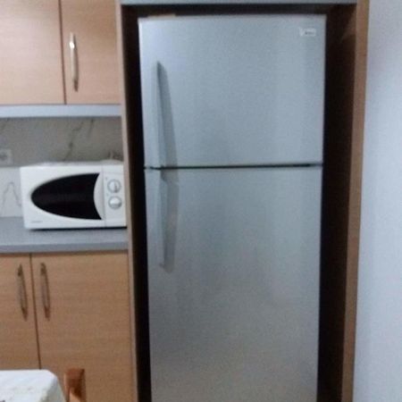 Zeta'S Apartments ซารานเดอ ภายนอก รูปภาพ