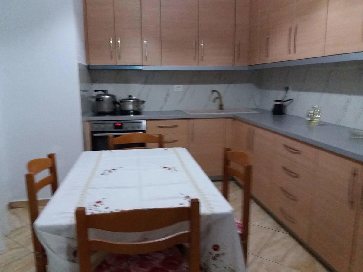 Zeta'S Apartments ซารานเดอ ภายนอก รูปภาพ