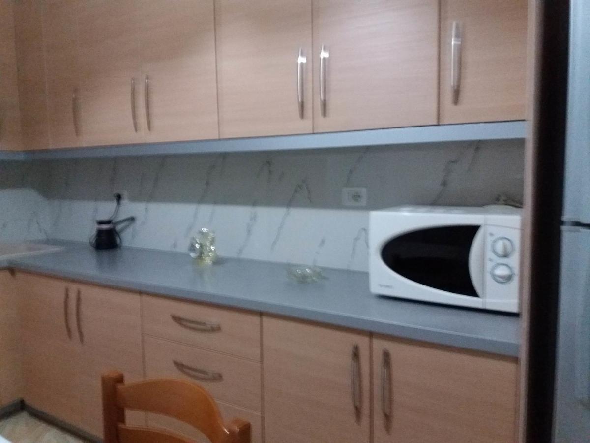 Zeta'S Apartments ซารานเดอ ภายนอก รูปภาพ