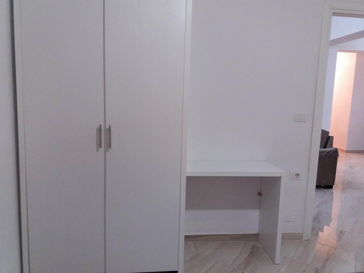 Zeta'S Apartments ซารานเดอ ภายนอก รูปภาพ