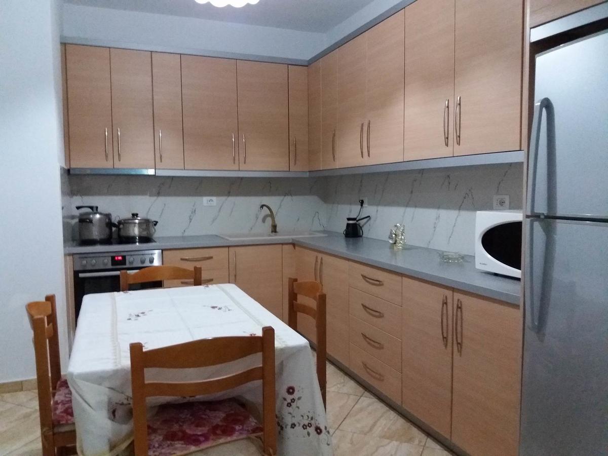 Zeta'S Apartments ซารานเดอ ภายนอก รูปภาพ