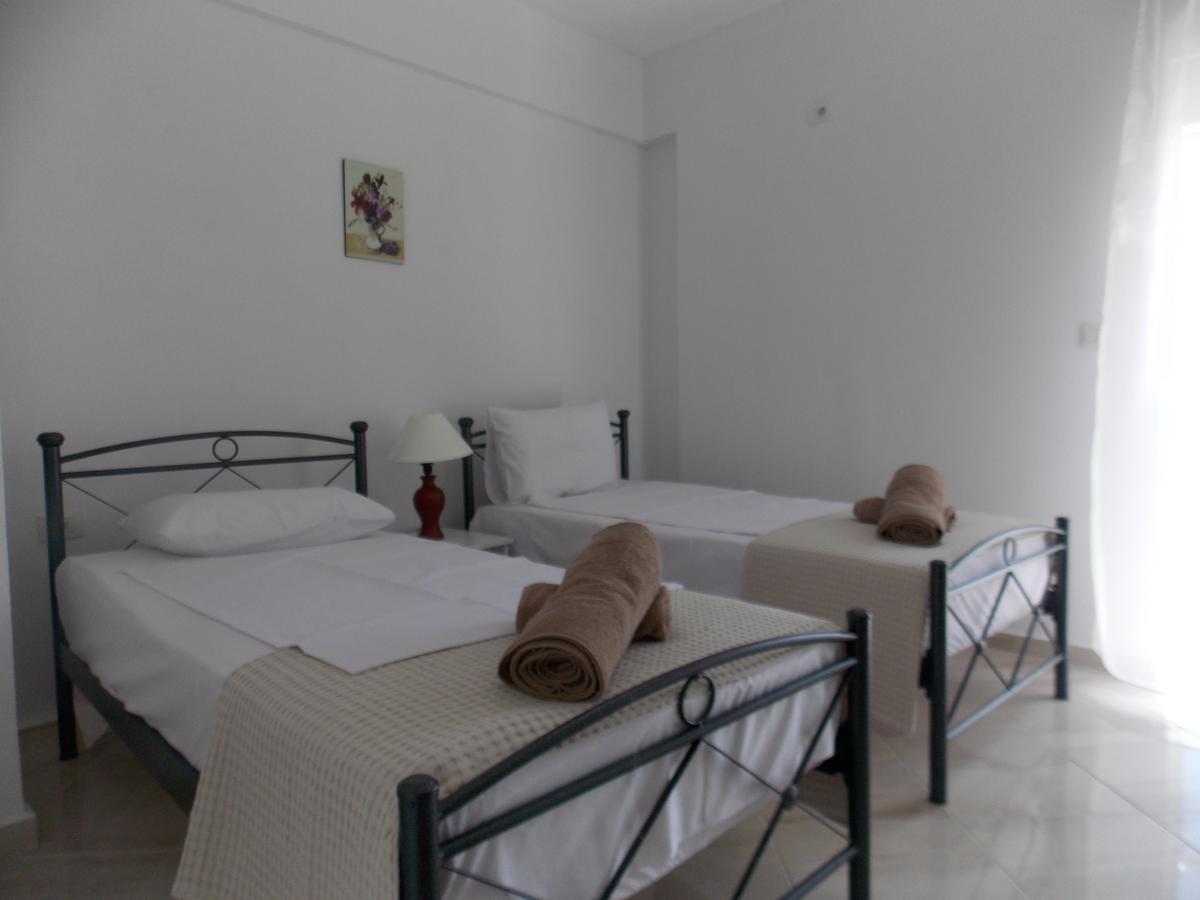 Zeta'S Apartments ซารานเดอ ภายนอก รูปภาพ