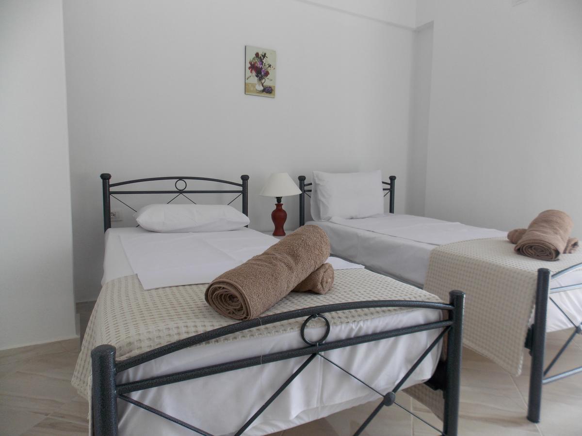Zeta'S Apartments ซารานเดอ ภายนอก รูปภาพ