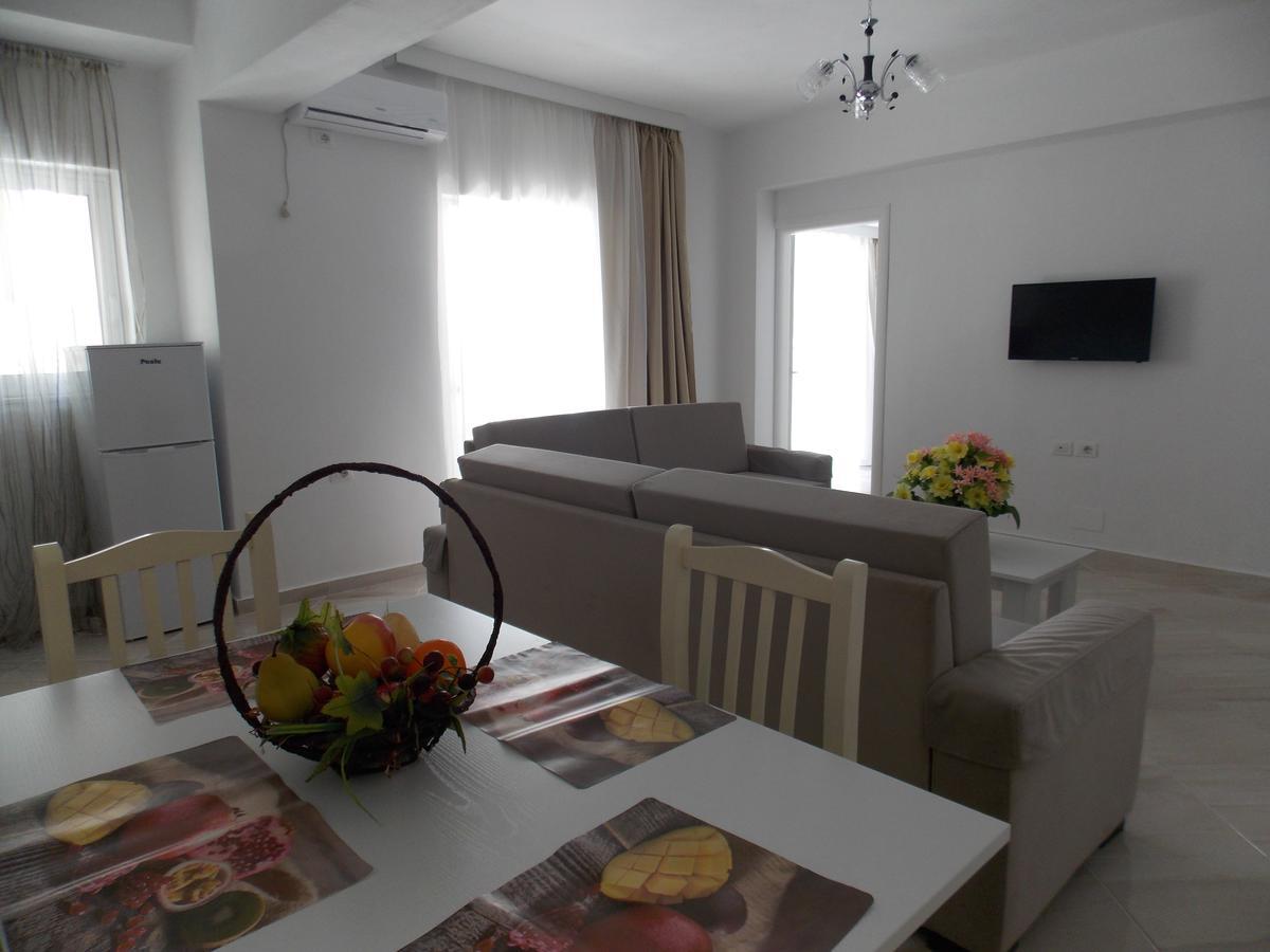 Zeta'S Apartments ซารานเดอ ภายนอก รูปภาพ